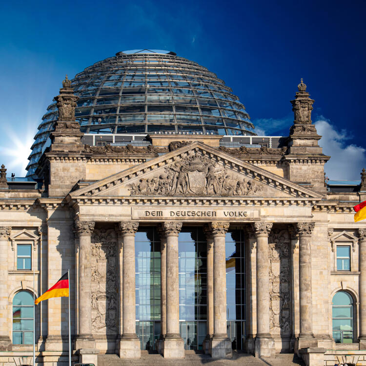 Berliner Reichstag - Deutscher Bundestag