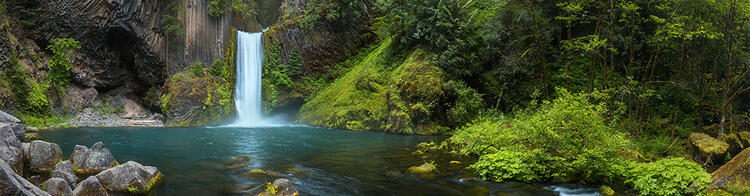 Wasserfall im Umpqua National Forest