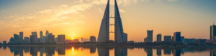 Bahrain Skyline bei Sonnenuntergang