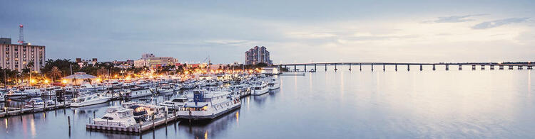 Fort Myers Skyline Fort Myers am Golf von Mexiko