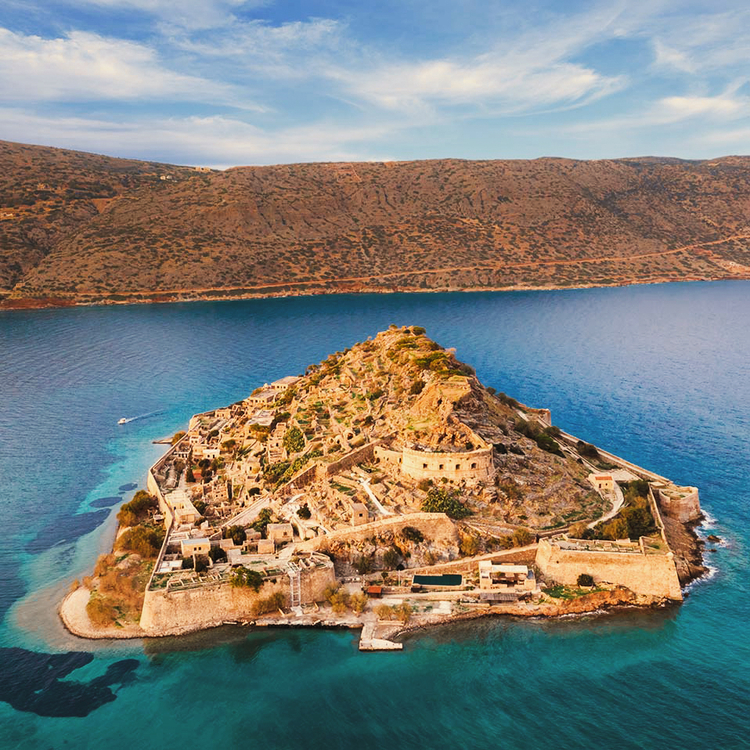 Bick auf die Venezianische Festung und ehemalige Leprakolonie, Spinalonga Insel, Kreta, Griechenland.