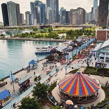 Navy Pier in Chicago Auch der Hafen lädt zum Entdecken ein