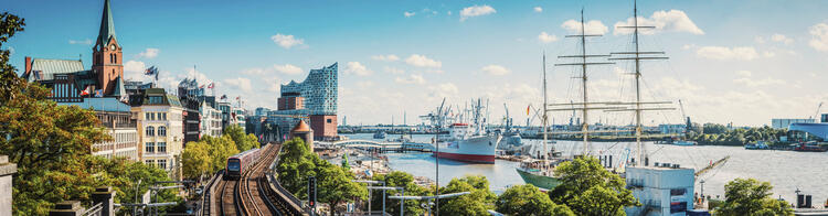 Hamburger Hafen Blick über den Hamburger Hafen