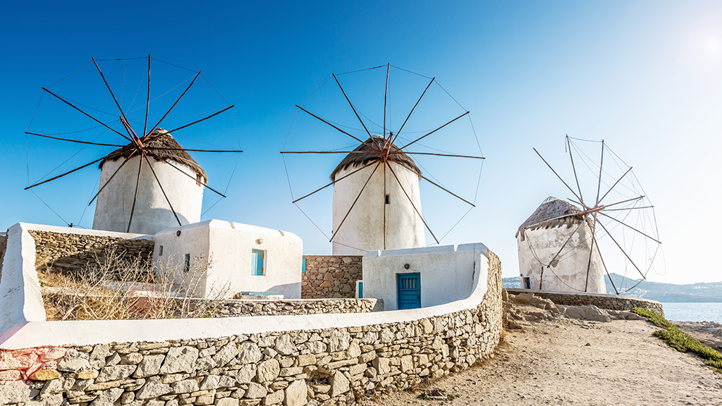 Historische Windmuehlen auf Mykonos