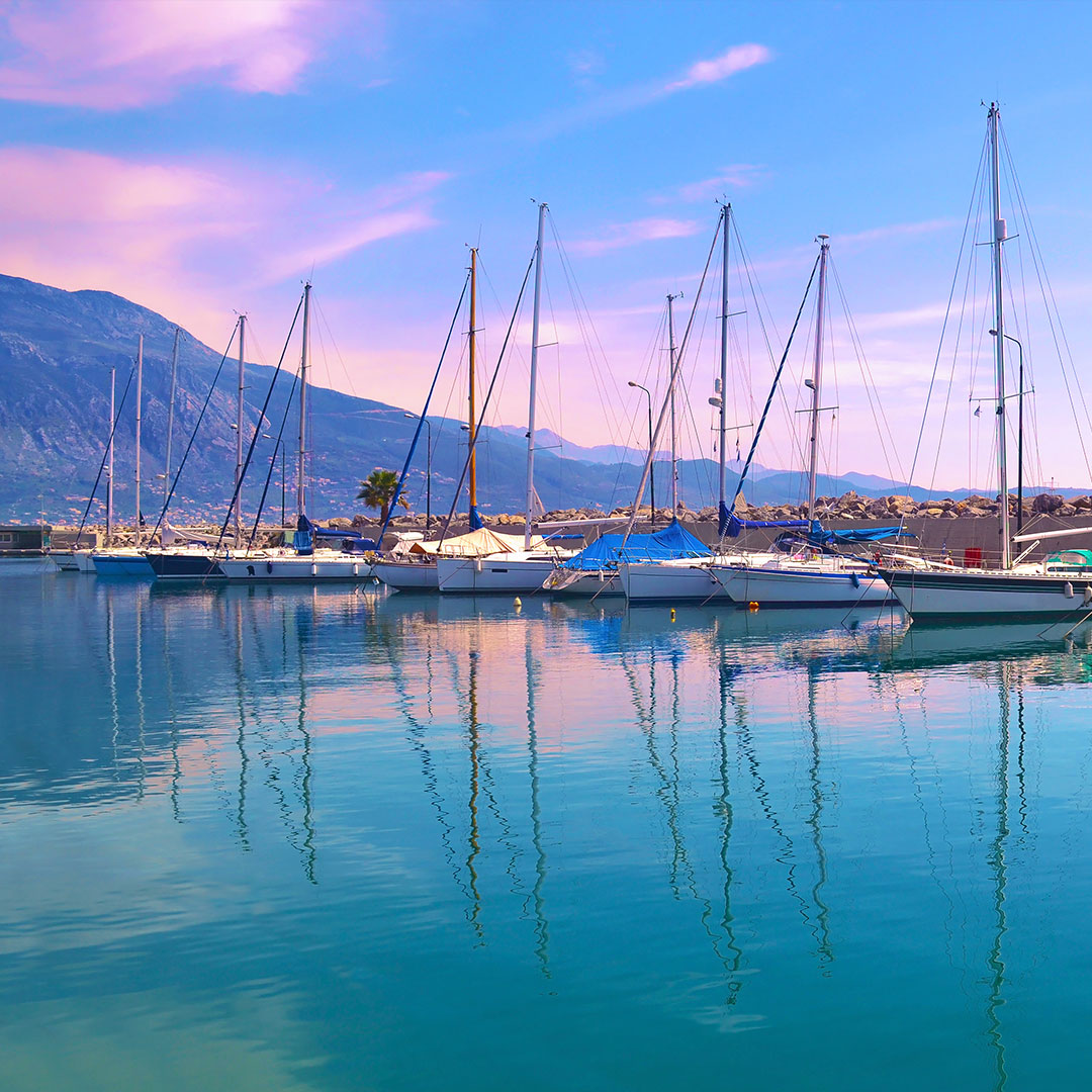 Segelboote im Hafen von Kalamata