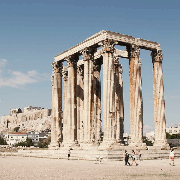 Blick auf den Zeus Tempel in Athen