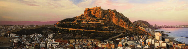 Castillo de Santa Barbara - Alicante | Condor