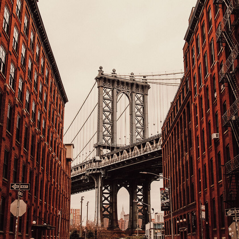 Blick auf die Brooklyn Bridge in New York