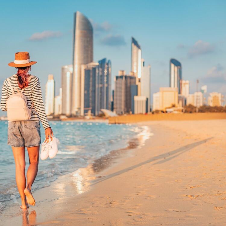 Corniche Beach Abu Dhabi Corniche Beach Abu Dhabi