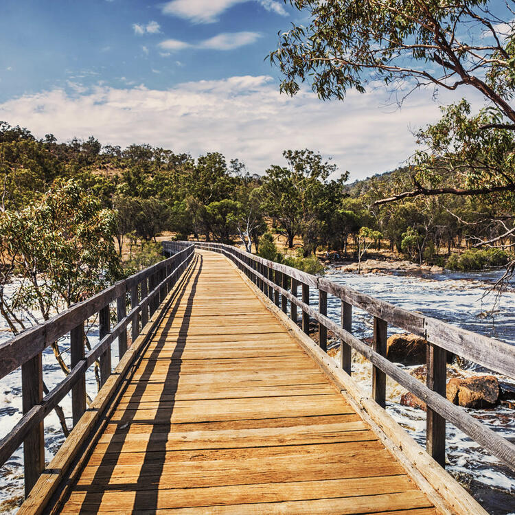 Brücke über Swan River im Swan Valley Australien