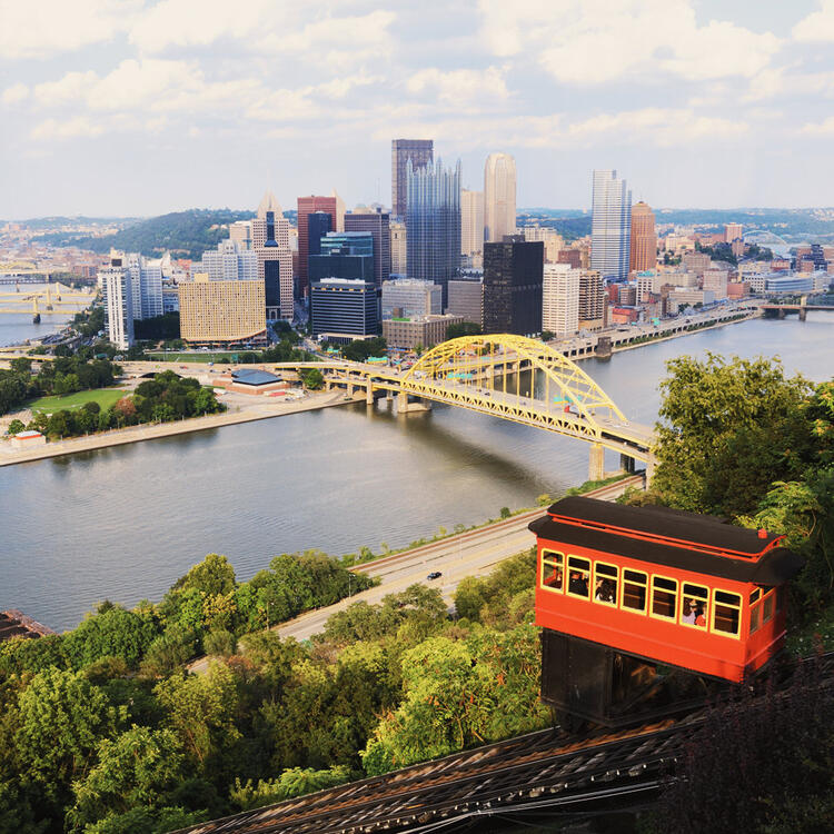 Funiculaire, vue de Pittsburgh depuis le Mont Washington