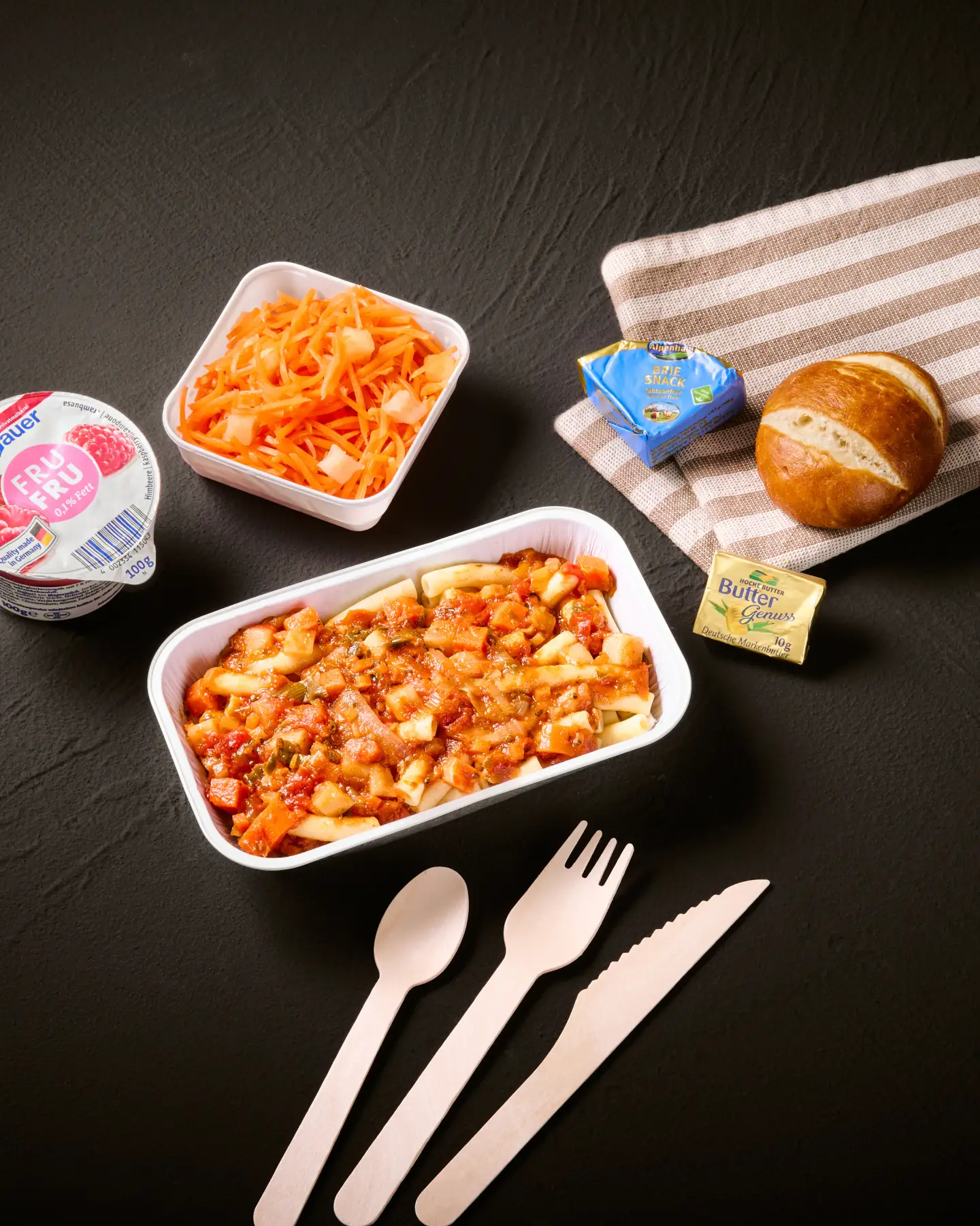 Het standaardmenu van de Economy Class van Condor.