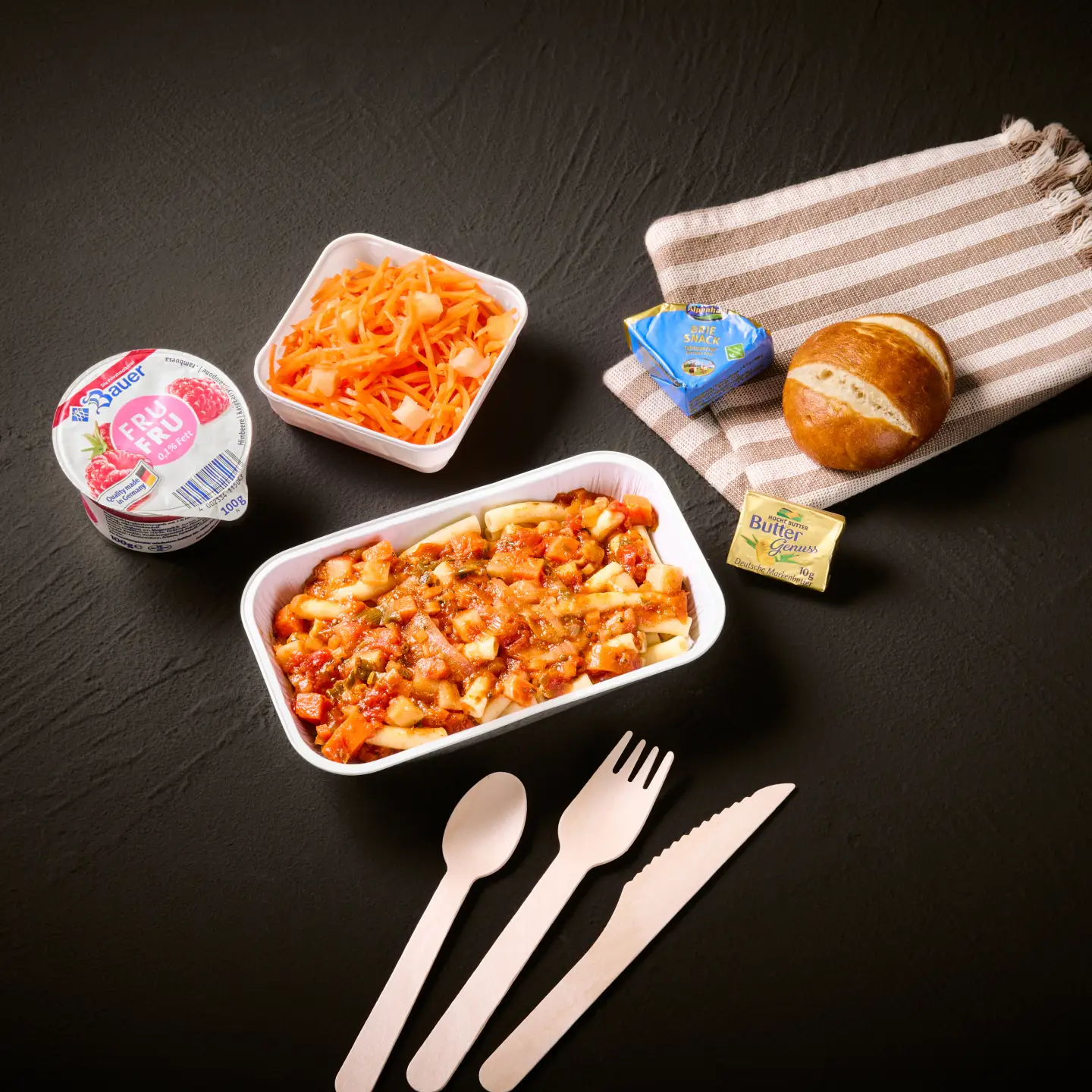 Het standaardmenu van de Economy Class van Condor.