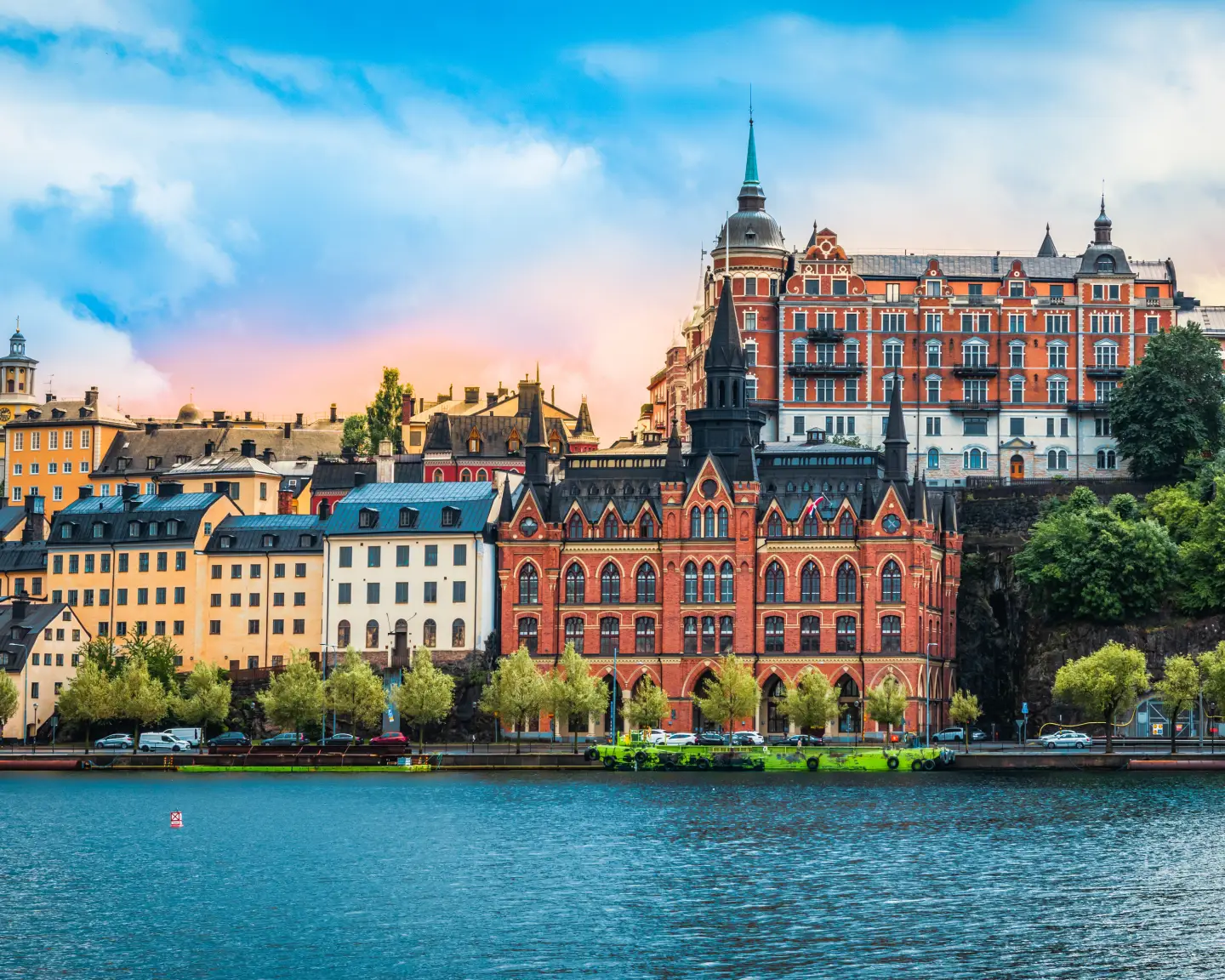 arn-stockholm-sweden-sodermalm-distric-condor