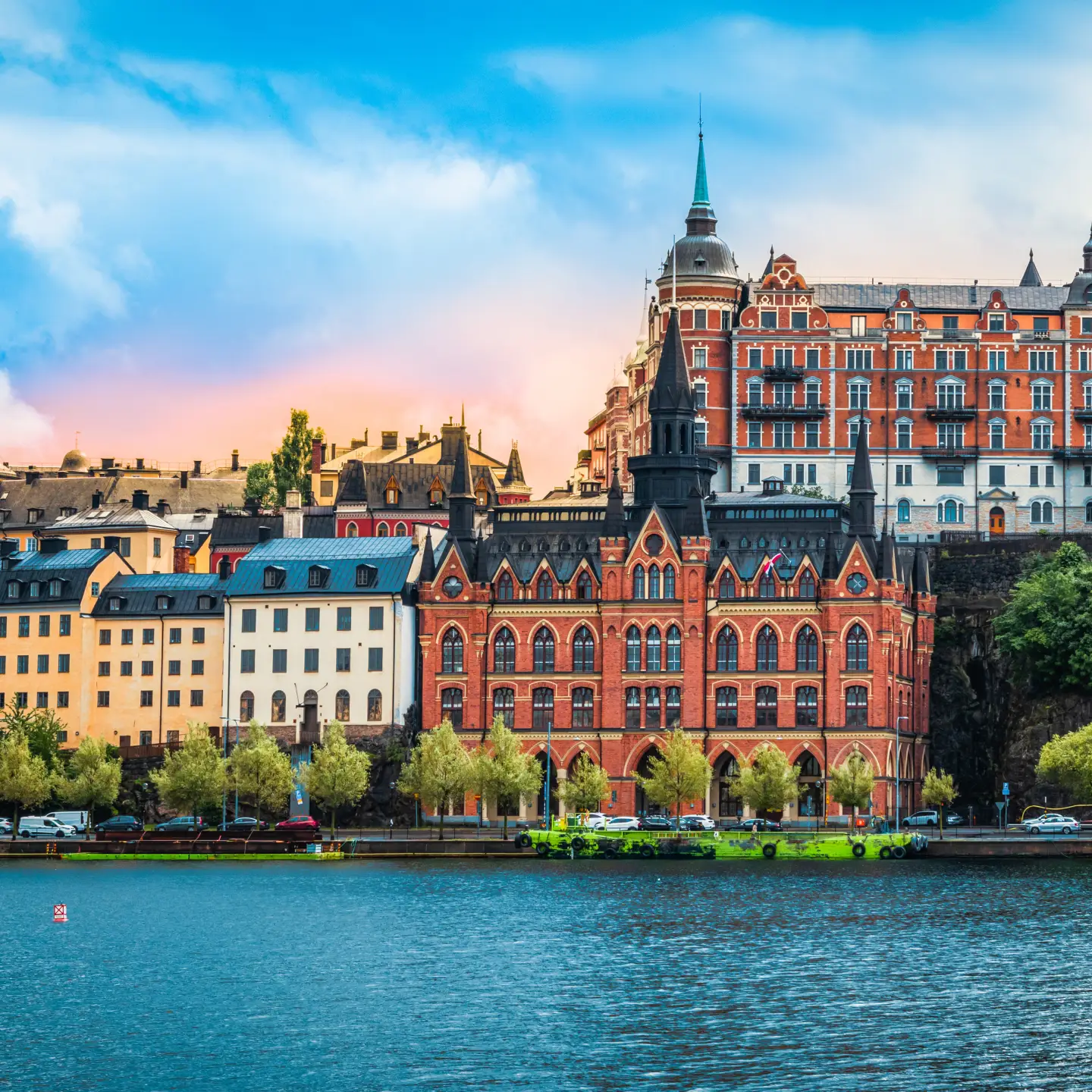 arn-stockholm-sweden-sodermalm-distric-condor