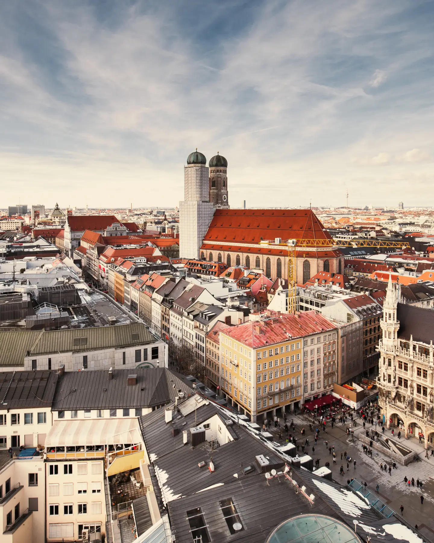 muenchen-muc-deutschland-altstadt-frauenkirche-rathaus-02-condor