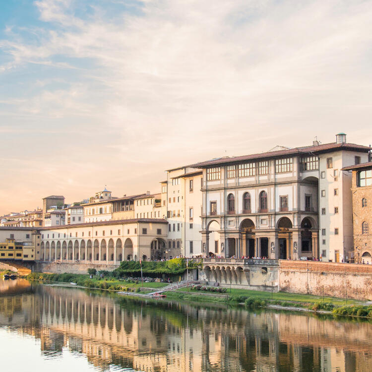  View of the Uffizi Gallery on the banks of the Arno River in Florence